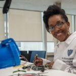 RDC / Covid-19 : l'ingénieure Sandrine Ngalula Mubenga conçoit des respirateurs